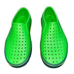 Native Kids Sneakers in Bright Green and Blue